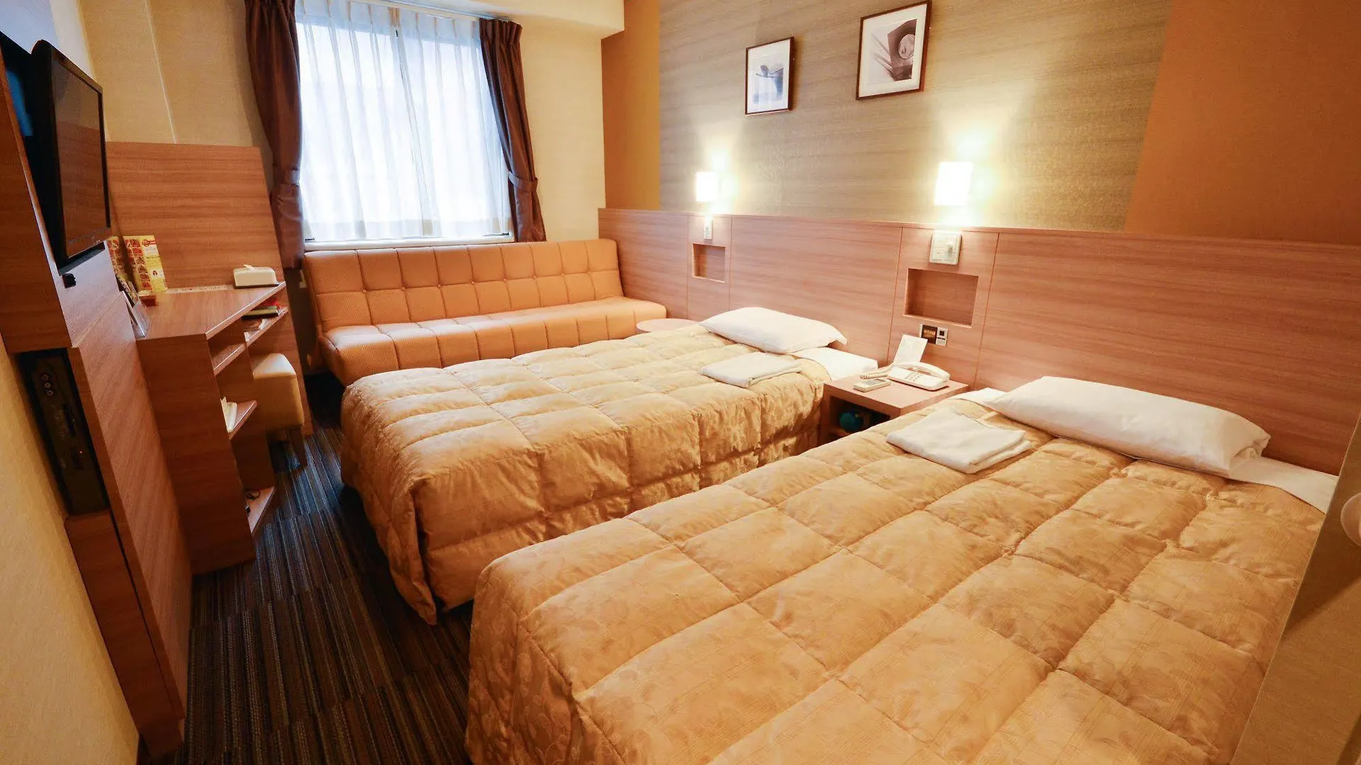 ***  Hotel Kazusaya Tokyo Japan