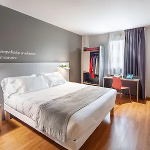 Hotel Ibis Styles Pamplona ***