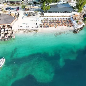 Esmerald Hotel Ksamil