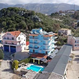 Frida Hotel Himare